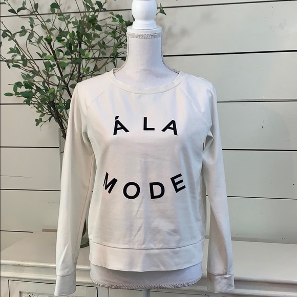 Banana Republic Tops - Banana Republic Sweatshirt with Ala Mode Print